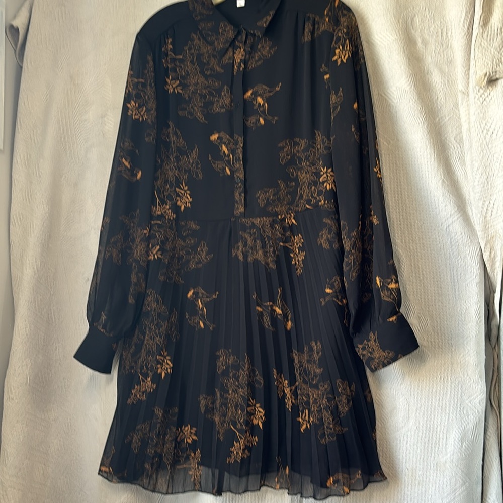 SHEIN Black and Gold Floral Koi Fish Dress